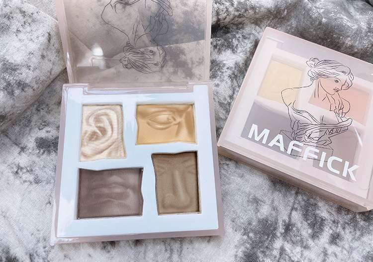 brighten contour palette, highlight contour plate, matte nose shadow - available at Sparq Mart