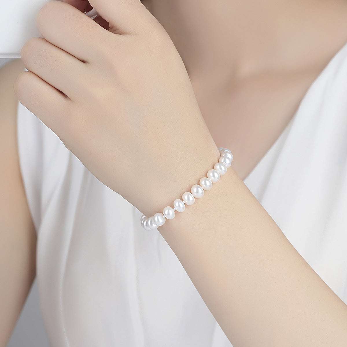 Elegant pearl bracelet, freshwater pearl bracelet, S925 silver bracelet - available at Sparq Mart