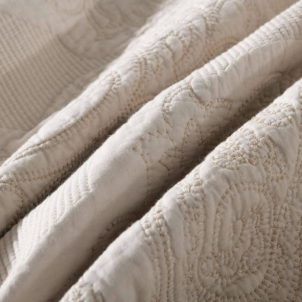 Quilted bed cover, three-piece sheets, white quilted sheets - available at Sparq Mart