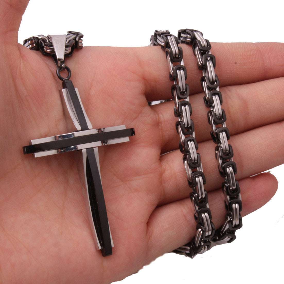 5mm Chain Necklace, Handmade Cross Pendant, Stylish Pendant Necklace - available at Sparq Mart